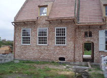 Steen: klampsteen derdelingen, Verband: kruisverband, Kenmerken: hoeve